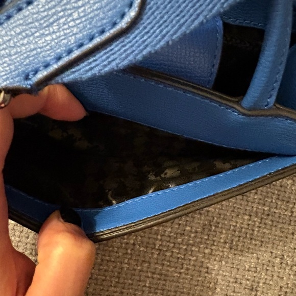 Barely worn Karl Lagerfeld Simone Blue Leather Crossbody - Picture 15 of 16
